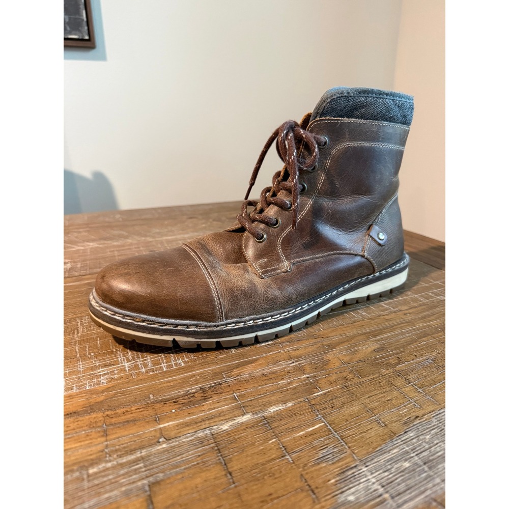 Outpost Makers Mugsy Brown Leather Cap Toe Boots Mens 10.5 CV 1599-200 Lug Sole